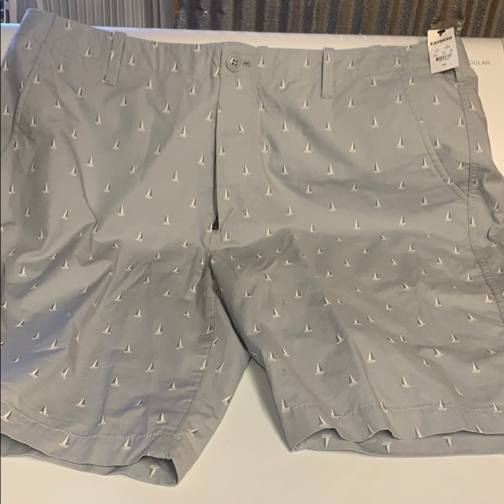 NWT Express shorts-size 38